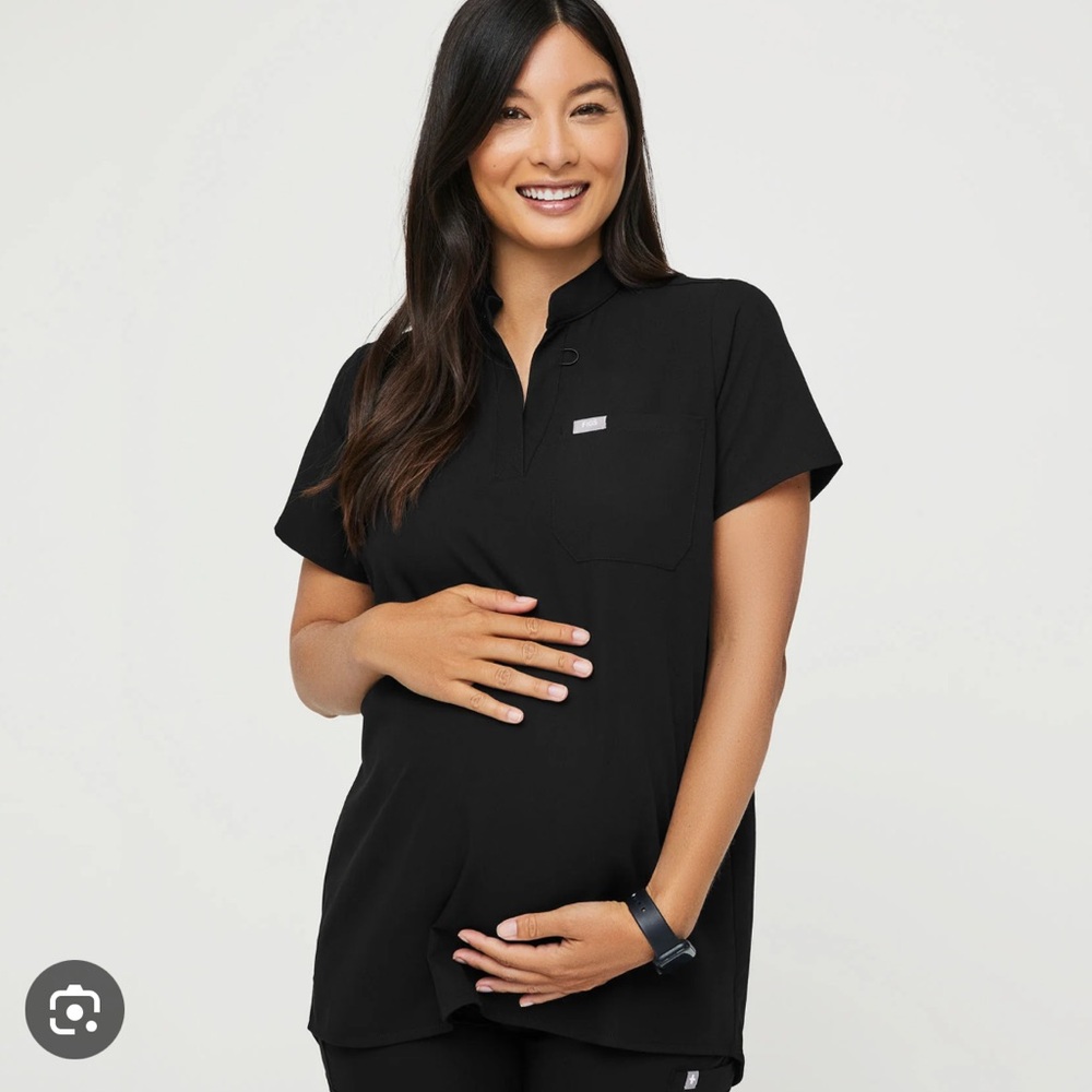 Figs Maternity Scrub Set